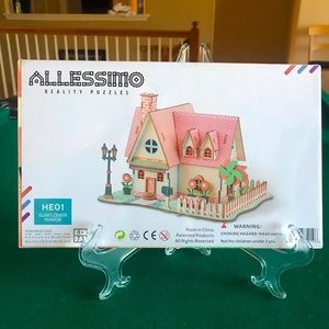 3-D wooden puzzle features “sunflower manor” house design. Comes New & unopened